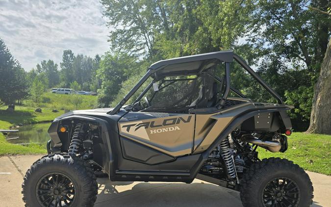 2026 Honda Talon 1000R FOX Live Valve