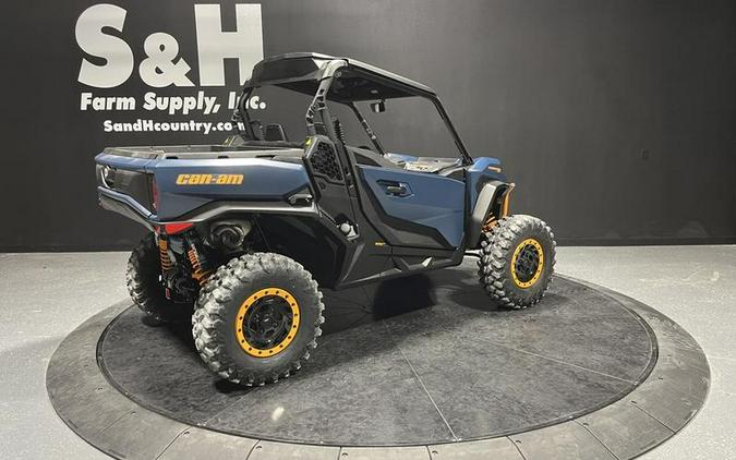 2027 Can-Am® Commander XT-P 1000R