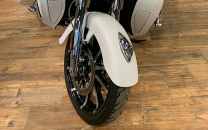 2020 Indian Roadmaster Dark Horse White Smoke