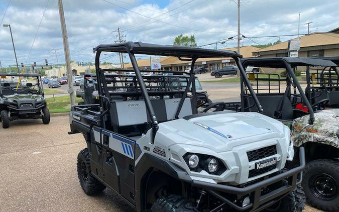 2024 Kawasaki Mule™ PRO-FXR 1000 LE ICE GRAY