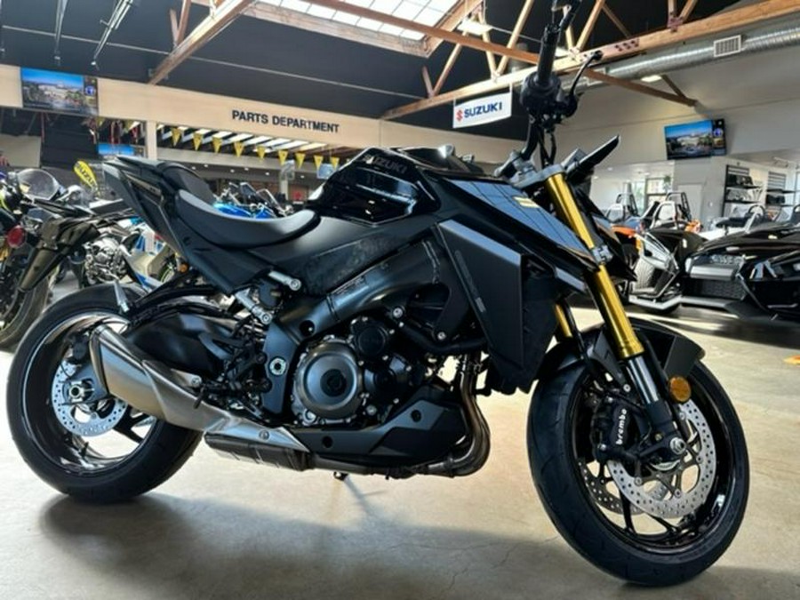 2023 Suzuki GSX-S1000