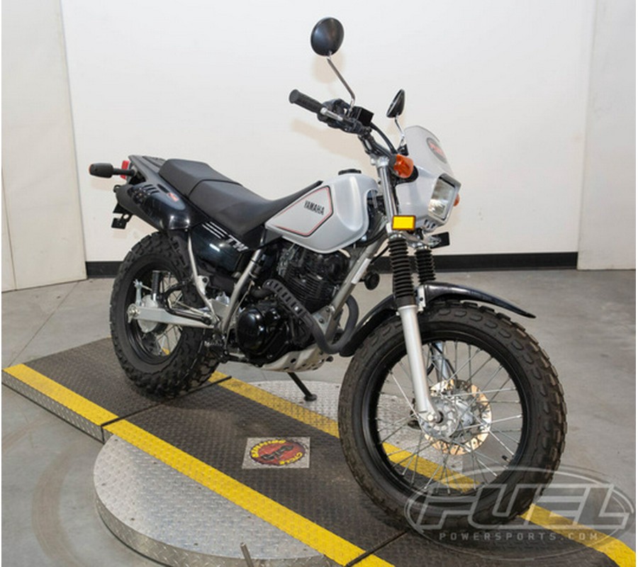 2025 Yamaha TW 200