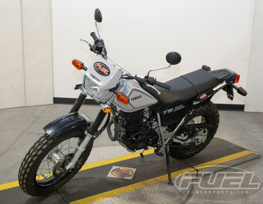 2025 Yamaha TW 200