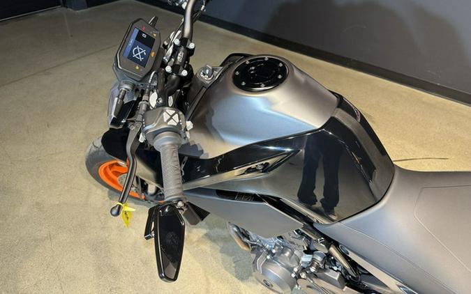 2020 KTM Duke 790