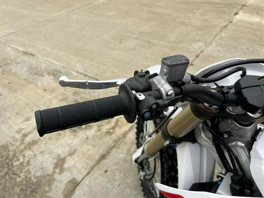 2026 Yamaha YZ450F 70th Anniversary Edition