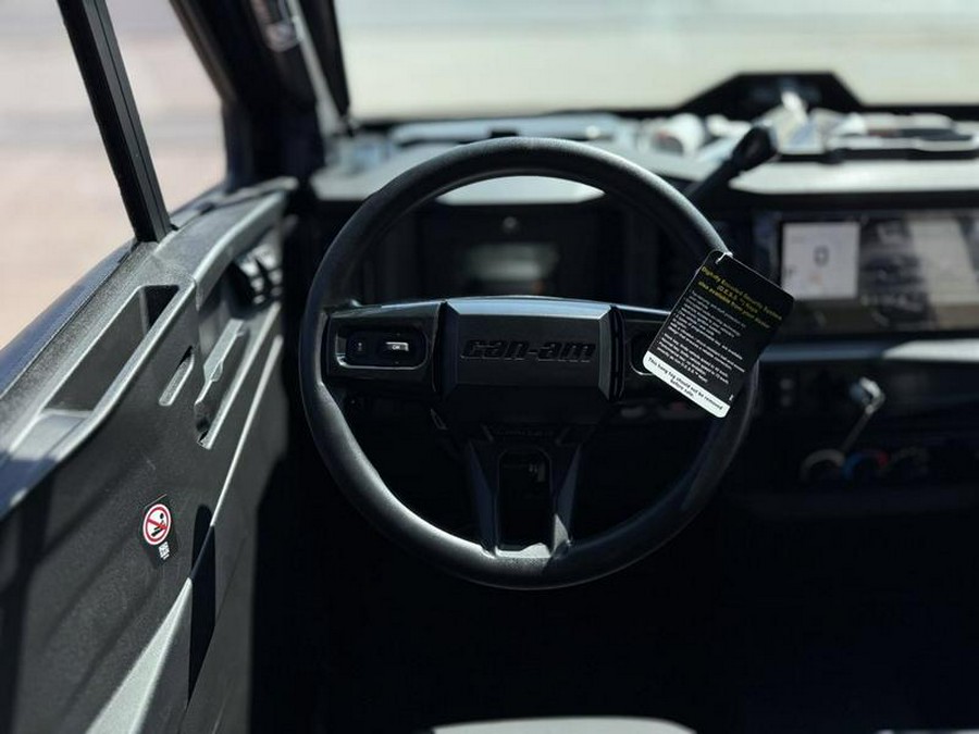 2026 Can-Am® Defender MAX Limited HD11