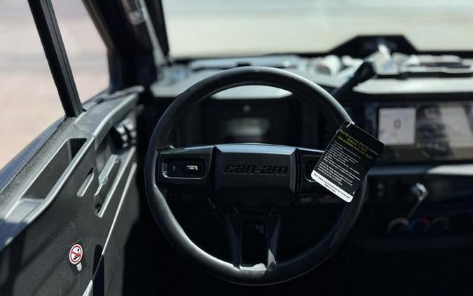 2026 Can-Am® Defender MAX Limited HD11