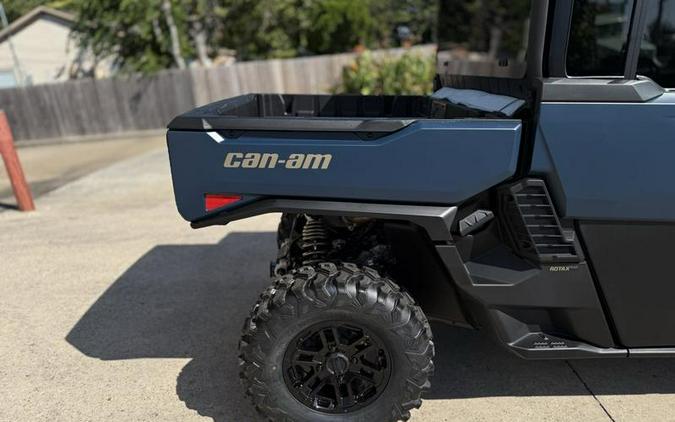 2026 Can-Am® Defender MAX Limited HD11