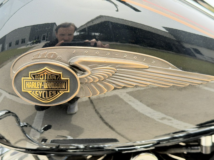 2013 Harley-Davidson® Road King® 110th Anniversary FLHR - B633805