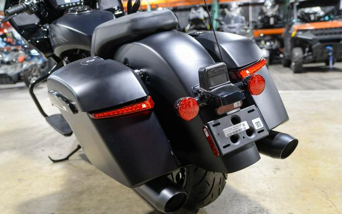 2026 Indian Motorcycle Challenger® Dark Horse® 112
