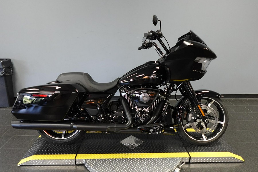 2024 Harley-Davidson Road Glide FLTRX