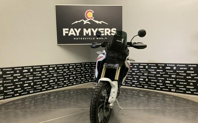 2026 DUCATI DESERT X 896 - 3229D