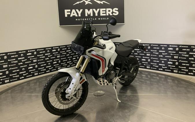 2026 DUCATI DESERT X 896 - 3229D