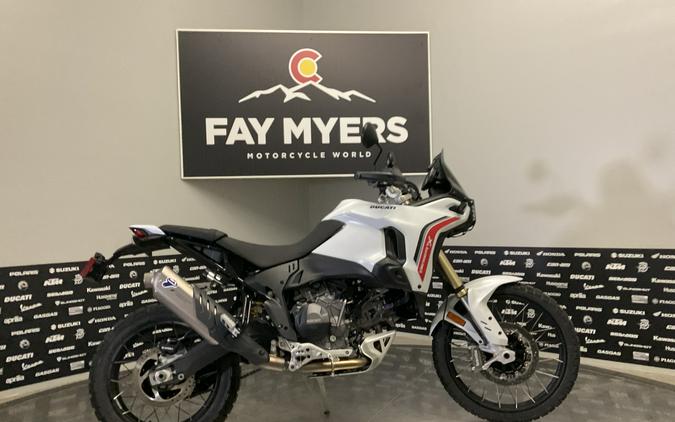 2026 DUCATI DESERT X 896 - 3229D