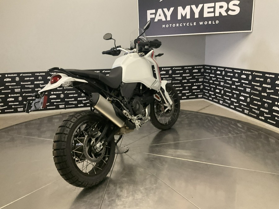 2026 DUCATI DESERT X 896 - 3229D