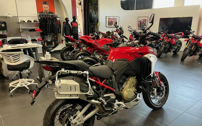 2025 Ducati Multistrada V4 Rally