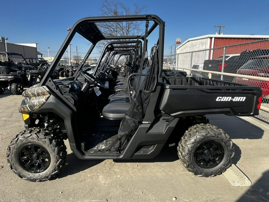 2026 Can-Am Defender DPS HD7
