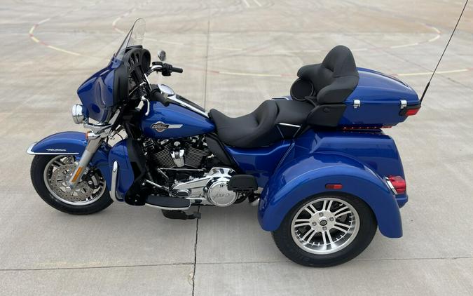 FLHTCUTG 2024 Tri Glide Ultra