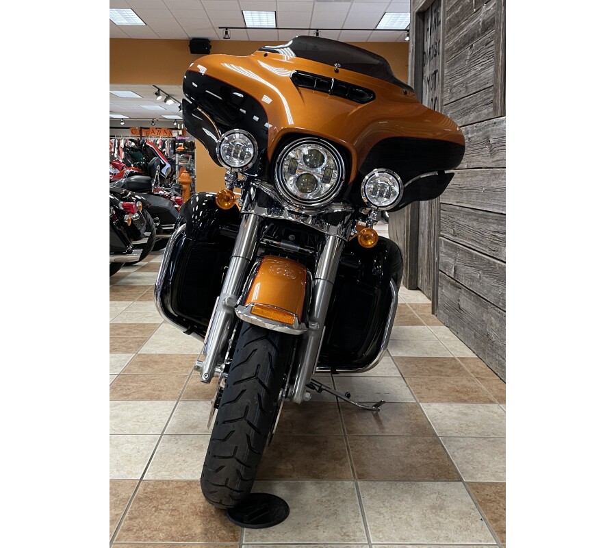 2015 Harley-Davidson Ultra Limited Two-Tone Amber Whiskey/Vivid Black