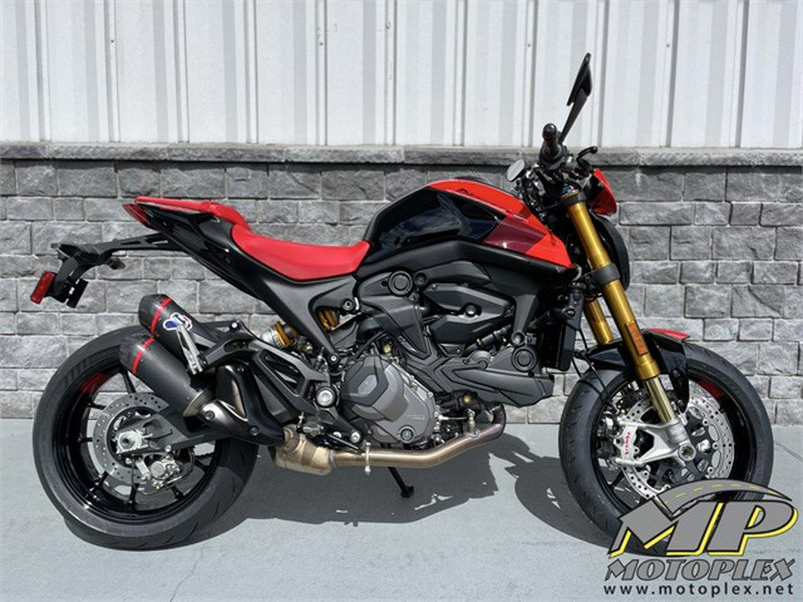 2024 Ducati MONSTER SP