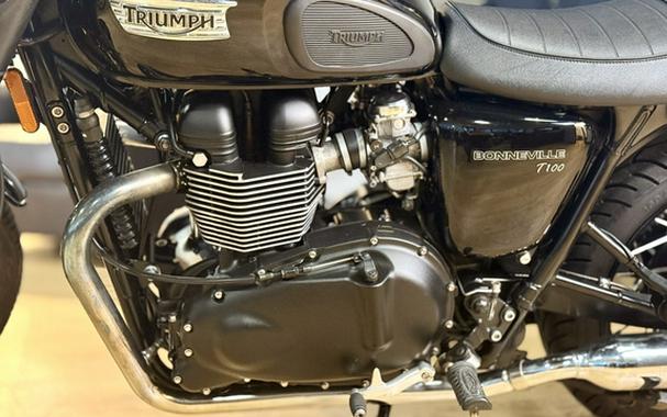 2014 Triumph Bonneville T100 Black