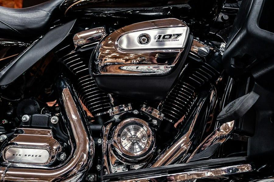 2017 Harley-Davidson Ultra Limited Grand American Touring