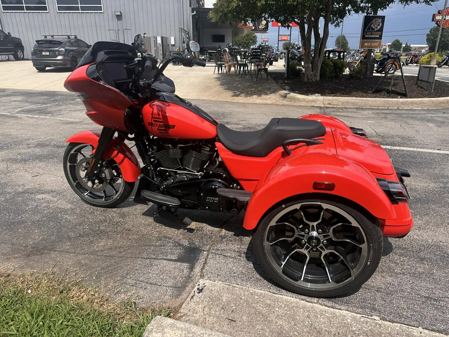 FLTRT 2026 Road Glide 3
