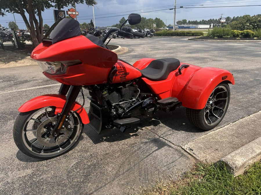 FLTRT 2026 Road Glide 3