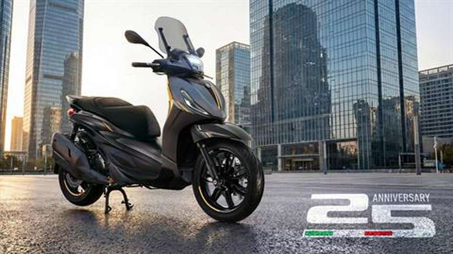 2027 Piaggio BV 400 25th Anniversary