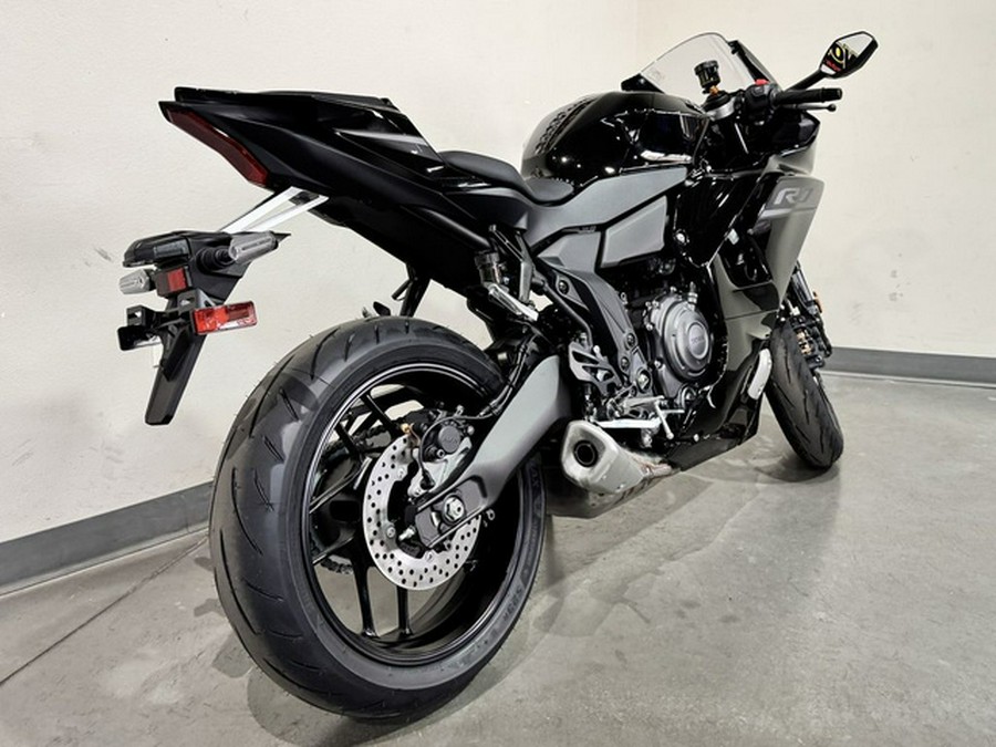 2026 Yamaha YZF R7