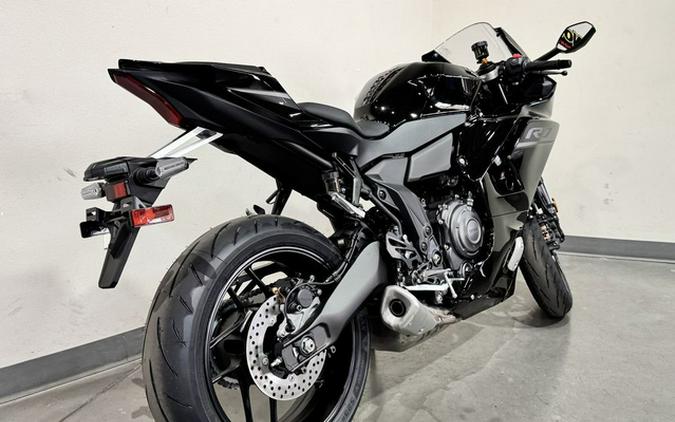 2026 Yamaha YZF R7
