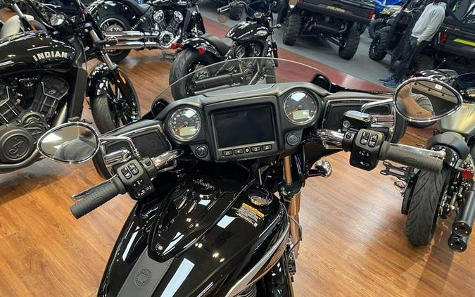 2024 Indian Motorcycle® Chieftain® Black Metallic