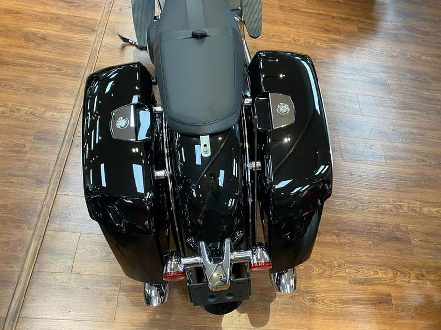 2024 Indian Motorcycle® Chieftain® Black Metallic