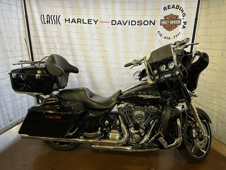 2012 Harley-Davidson Street Glide FLHX Vivid Black