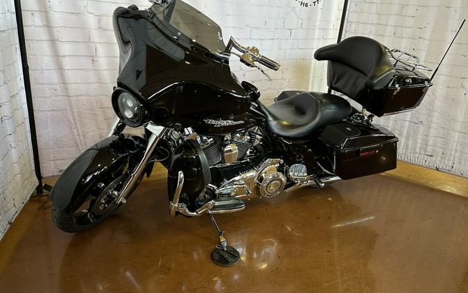 2012 Harley-Davidson Street Glide FLHX Vivid Black