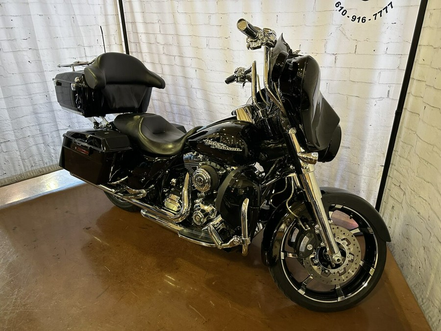 2012 Harley-Davidson Street Glide FLHX Vivid Black