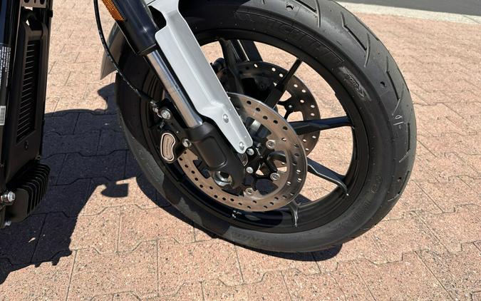 FXLRST 2025 Low Rider™ ST