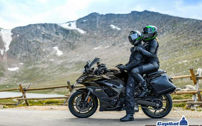 2026 Kawasaki Ninja® 1100SX ABS