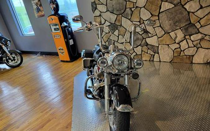 2005 Harley-Davidson FLHRCI Road King® Classic