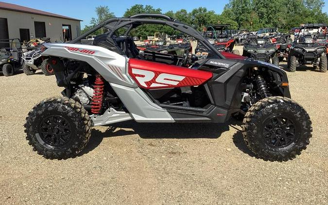 2024 Can-Am® Maverick X3 RS Turbo Catalyst Gray