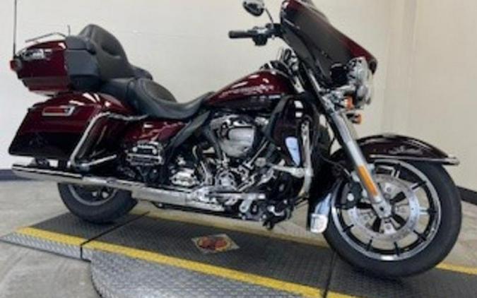 2015 Harley-Davidson® FLHTK - Ultra Limited