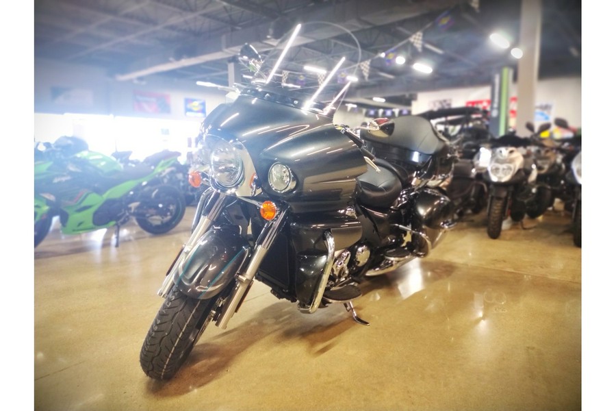 2024 Kawasaki Vulcan® 1700 Voyager® ABS