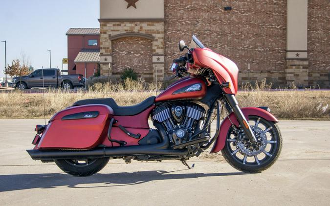 2021 Indian Motorcycle® Chieftain® Dark Horse® Ruby Smoke