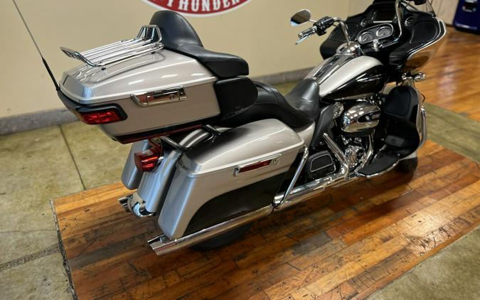 Used 2018 Harley-Davidson Road Glide Ultra Touring Motorcycle For Sale Near Memphis, TN