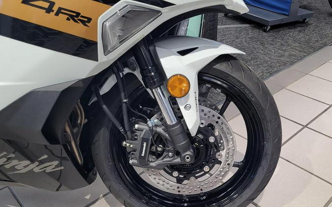 2026 Kawasaki Ninja® ZX™-4RR ABS