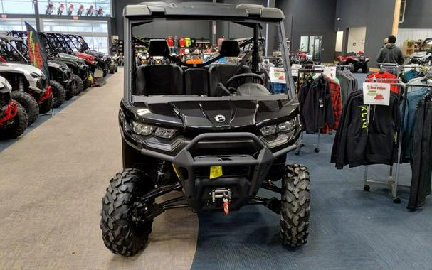 2025 Can-Am® Defender XT HD10