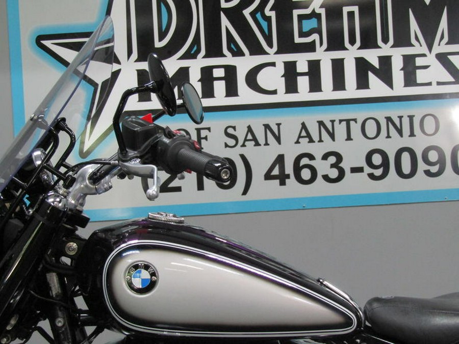 2022 BMW R 18 Classic 719 Galaxy Dust Metallic/Titan Silver 2 Metallic