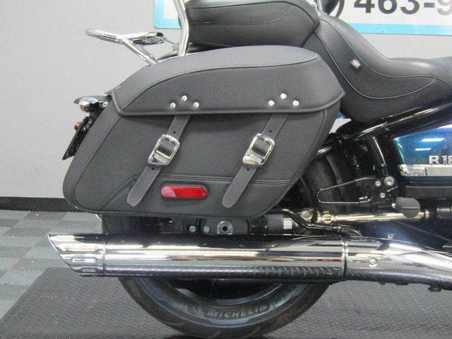 2022 BMW R 18 Classic 719 Galaxy Dust Metallic/Titan Silver 2 Metallic