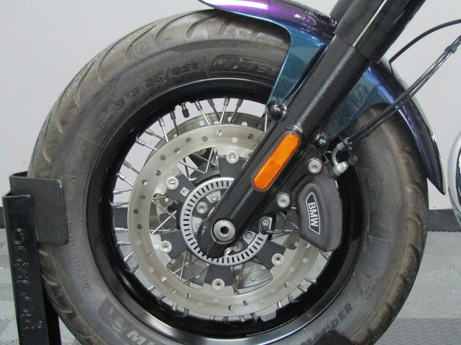 2022 BMW R 18 Classic 719 Galaxy Dust Metallic/Titan Silver 2 Metallic