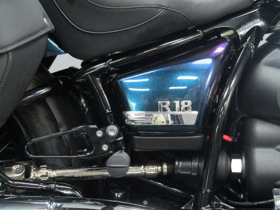 2022 BMW R 18 Classic 719 Galaxy Dust Metallic/Titan Silver 2 Metallic